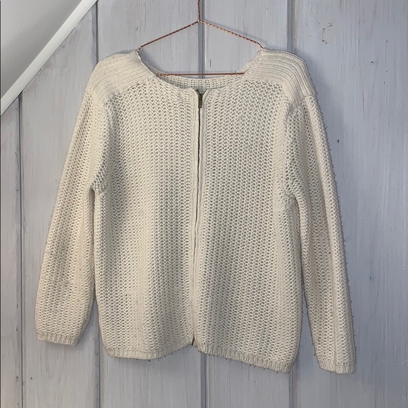 Sweater - Picture 2 of 2